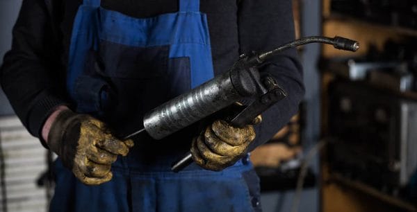 The different types of greases and when to use them | Oil Store